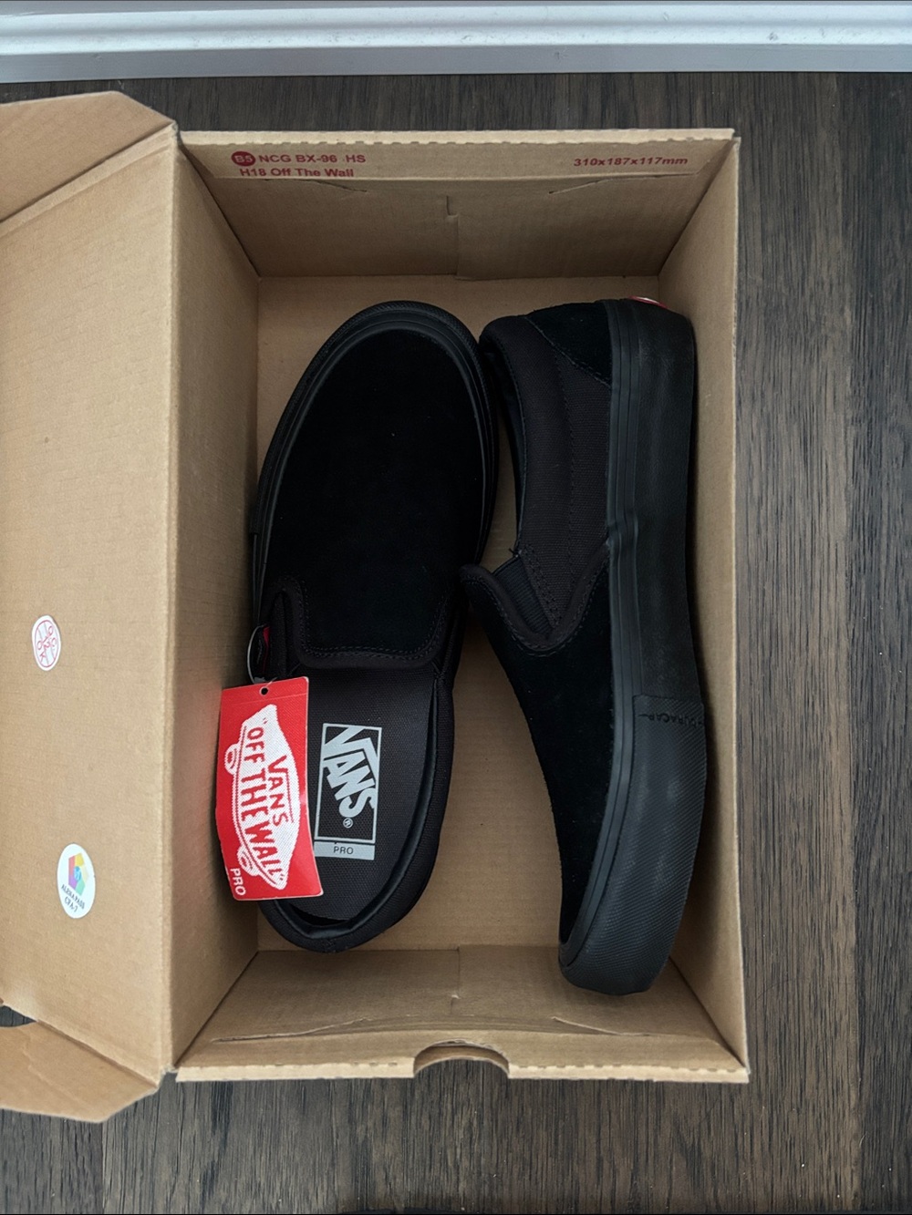 NWT Vans Classic Slip-On Pro Sneakers - Black